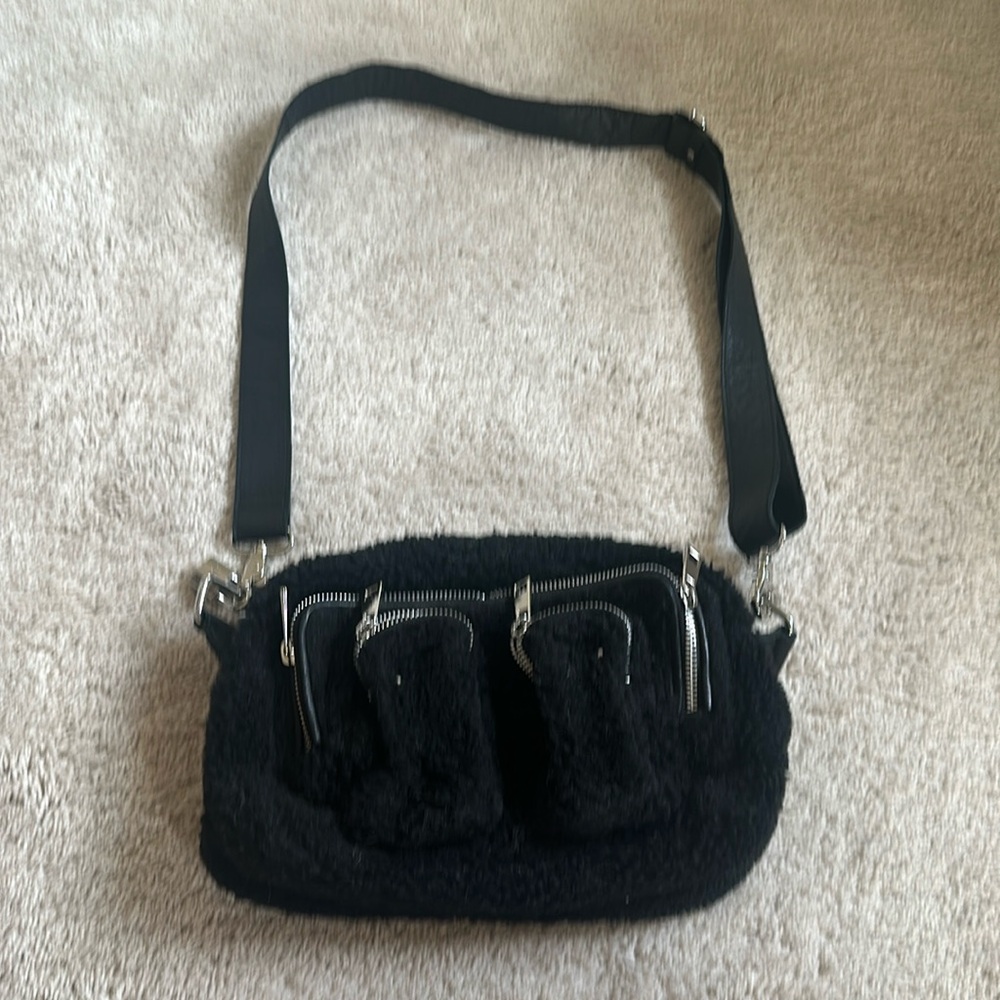 Nunoo Teddy Bear Crossbody Bag